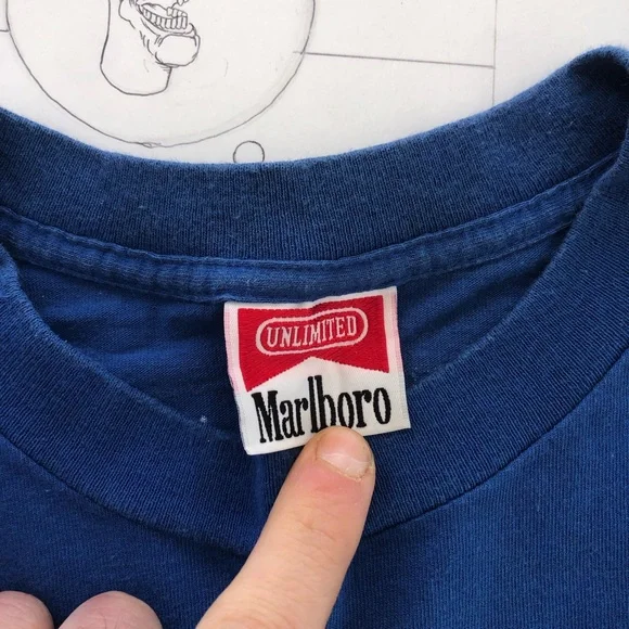 Vintage Marlboro Tee Shirt - Picture 4 of 6